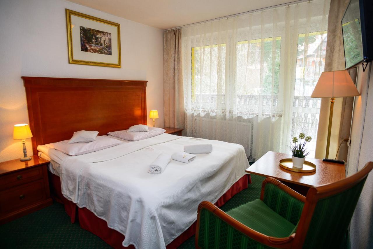 Krolowa Sniegu Bed & Breakfast *